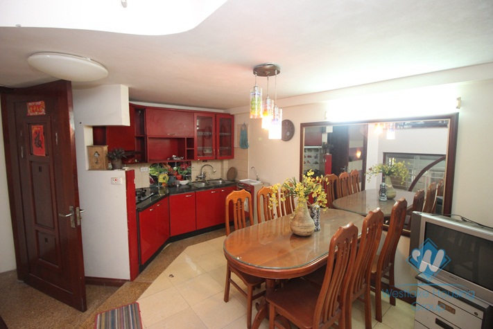 Nice house for rent with 02 bedrooms in Tay Ho area